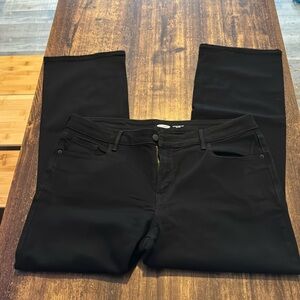 Old Navy Kickboot Women’s Jeans